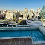Be Paulista com Piscina, WIFI, Academia, Vaga e vista linda de São Paulo